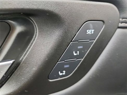 Used 2023 Nissan Pathfinder Platinum w/ Lighting Package (N93) image 21