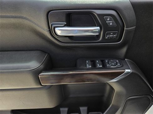 Used 2019 GMC Sierra 1500 SLT w/ SLT Premium Package image 16