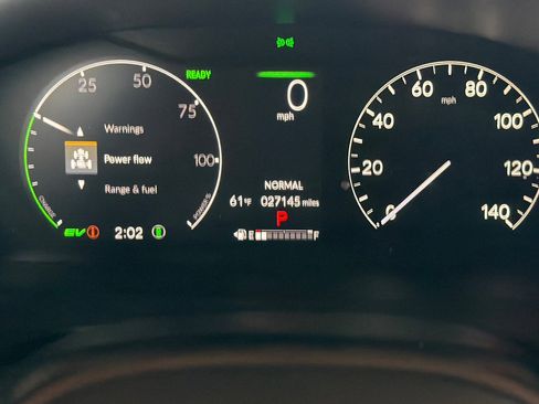 Used 2025 Honda CR-V Sport image 24