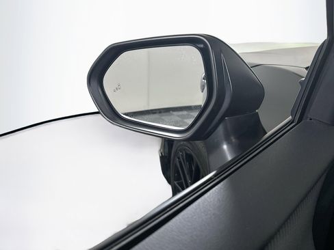 Used 2025 Toyota Camry SE image 16