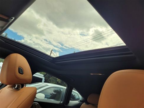 Used 2023 BMW i4 eDrive40 w/ Premium Package image 22