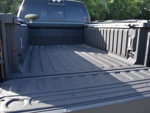 Used 2025 RAM 3500 Limited AWD/4WD image 27