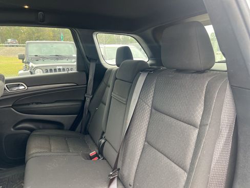 Used 2020 Jeep Grand Cherokee Laredo image 12