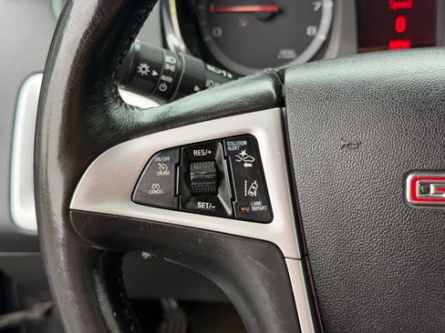 Used 2015 GMC Terrain SLT w/ Chrome Appearance Package FWD image 16