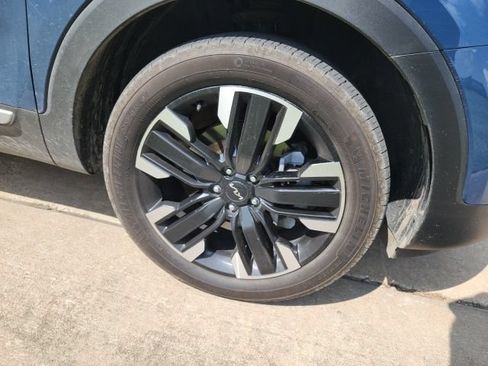 Certified 2024 Kia Telluride SX Prestige AWD/4WD image 9