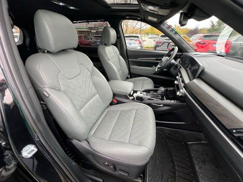 Used 2024 Kia Telluride EX X-Line image 32