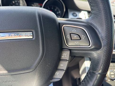 Used 2012 Land Rover Range Rover Evoque Dynamic image 9