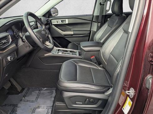 Used 2022 Ford Explorer Limited w/ Equipment Group 301A image 14