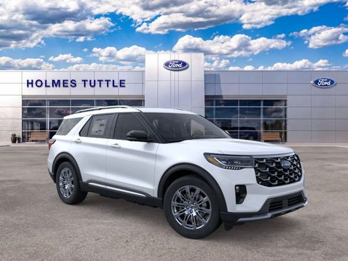 New 2026 Ford Explorer Platinum RWD image 7