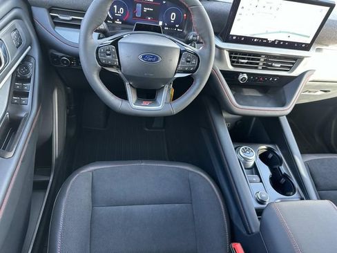 New 2026 Ford Explorer ST w/ Sun And Sound Package image 23