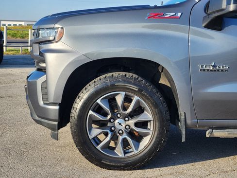 Used 2020 Chevrolet Silverado 1500 RST w/ Texas Edition AWD/4WD image 9