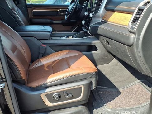 Used 2019 RAM 1500 Laramie Longhorn AWD/4WD image 34