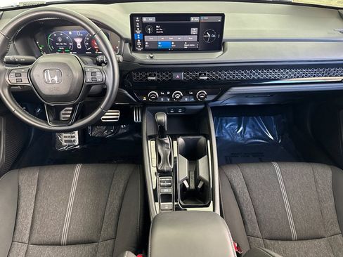 Used 2024 Honda Accord Sport image 27