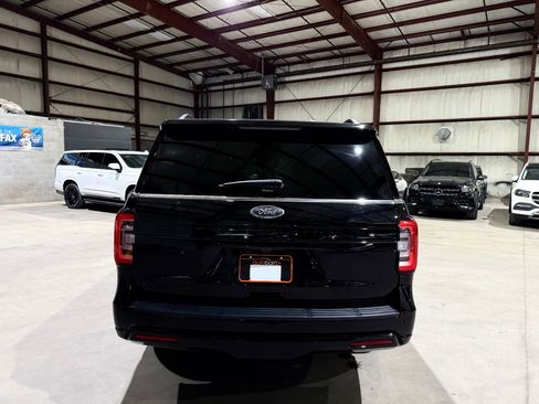 Used 2024 Ford Expedition Max Limited RWD image 6