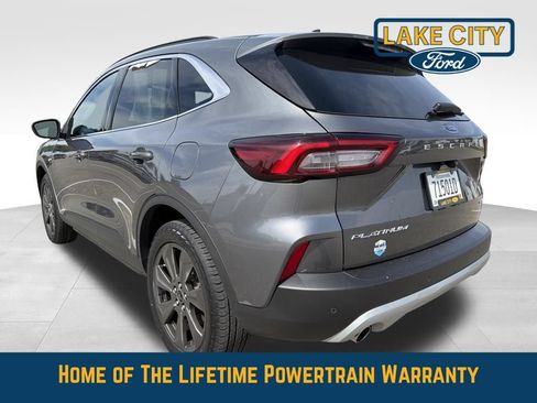 Used 2025 Ford Escape Platinum AWD/4WD image 3