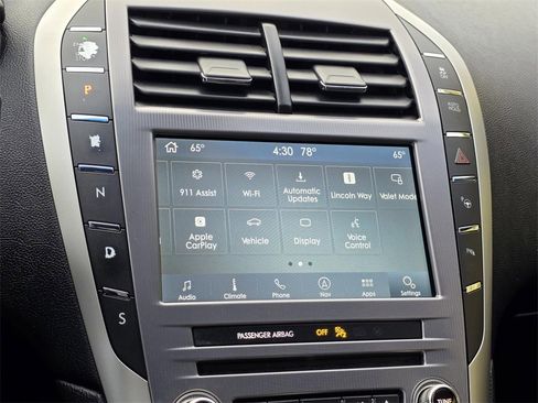 Used 2019 Lincoln MKZ Reserve w/ Luxury Package image 19