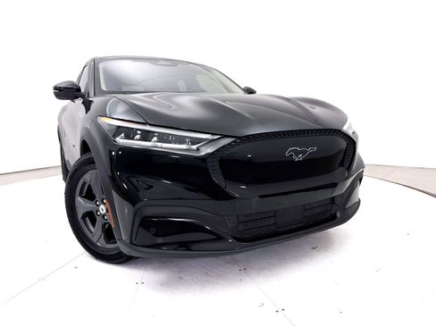Used 2021 Ford Mustang Mach-E Select RWD image 6