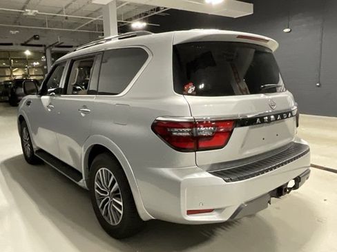 Used 2022 Nissan Armada SL w/ Captain's Chairs Package AWD/4WD image 35
