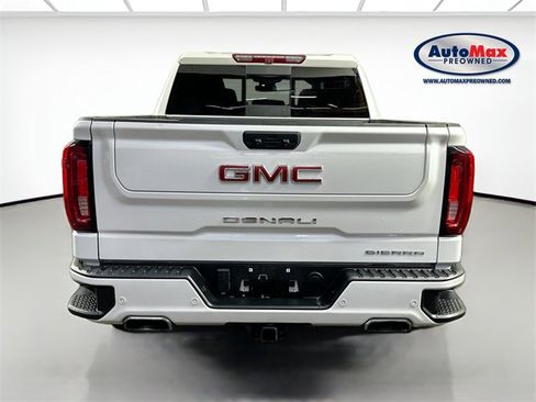 Used 2022 GMC Sierra 1500 Denali image 8