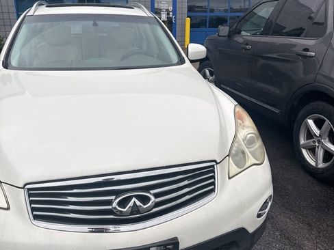Used 2014 INFINITI QX50 Journey w/ Premium Package AWD/4WD image 2