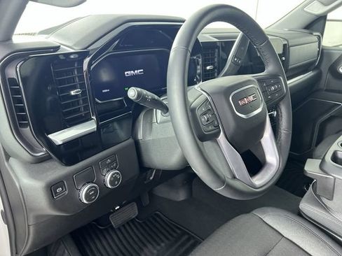 Used 2026 GMC Sierra 1500 SLE w/ Preferred Package RWD image 10