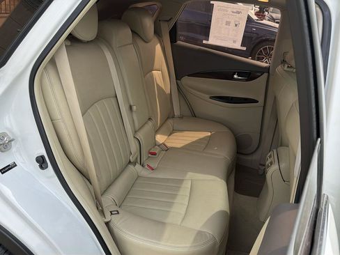 Used 2015 INFINITI QX50 Journey w/ Premium Package RWD image 27