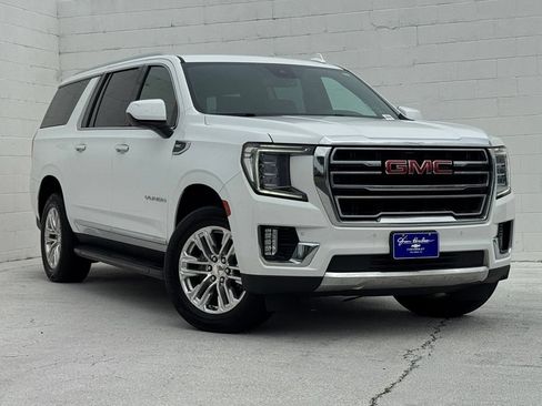Used 2024 GMC Yukon XL SLT AWD/4WD image 2