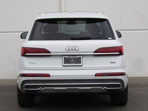 Used 2023 Audi Q7 2.0T Premium Plus w/ Premium Plus Package AWD/4WD image 6
