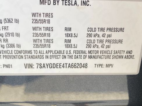 Used 2026 Tesla Model Y AWD image 28