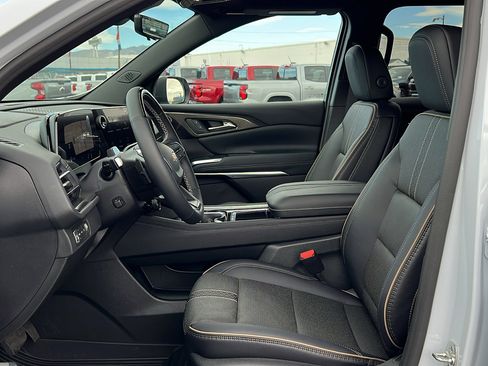 New 2026 Chevrolet Traverse High Country w/ LPO, Floor Liner Package image 33