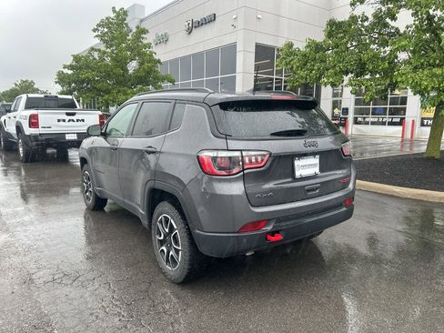 Used 2024 Jeep Compass Trailhawk AWD/4WD image 5