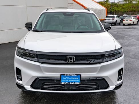 New 2026 Honda Prologue Touring image 3