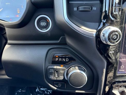 New 2026 RAM 1500 Big Horn AWD/4WD image 30