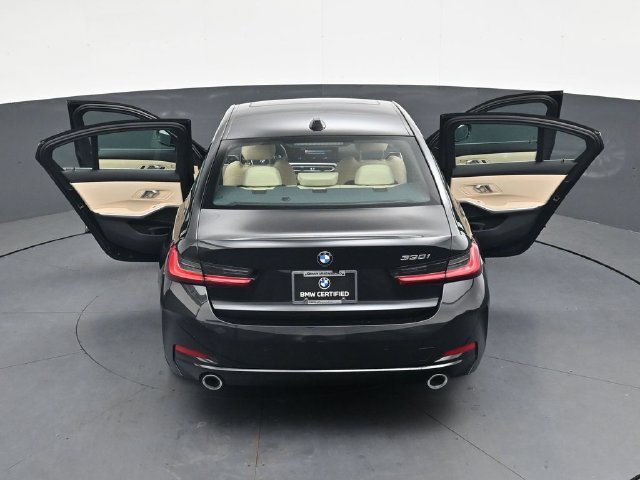 Used 2024 BMW 330i Sedan w/ Convenience Package RWD image 41