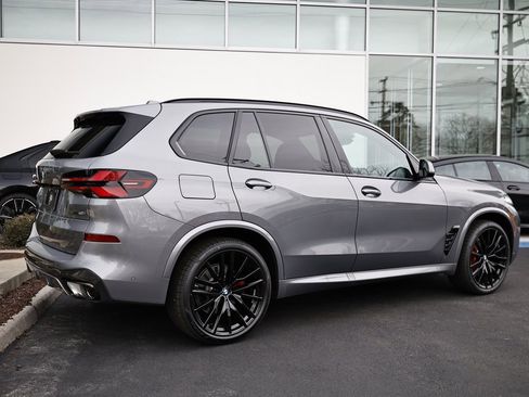 New 2026 BMW X5 sDrive40i w/ M Sport Package image 7