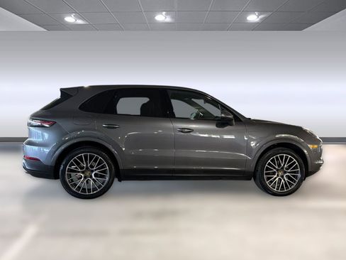 Used 2019 Porsche Cayenne AWD/4WD image 7