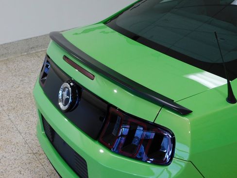 Used 2013 Ford Mustang Boss 302 w/ Boss 302 Accessory Pkg image 81