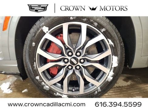 Certified 2023 Cadillac XT6 Sport w/ LPO, Floor Liner Package image 10