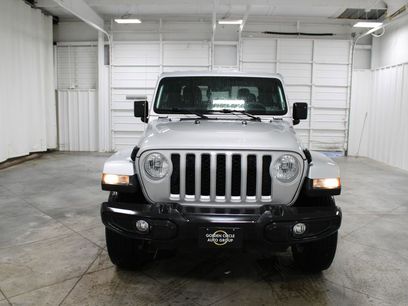 Used 2023 Jeep Gladiator Overland
