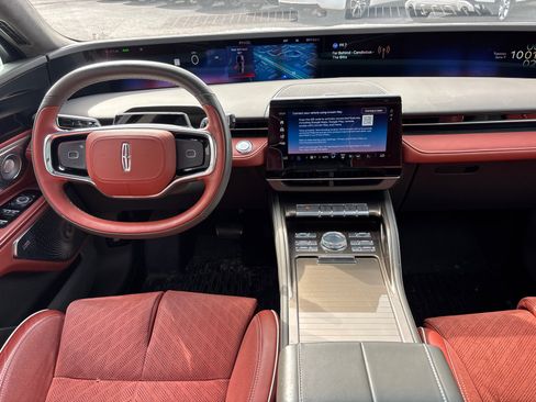 Certified 2024 Lincoln Nautilus Black Label AWD/4WD image 29
