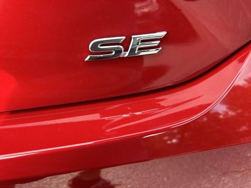 New 2026 Toyota Camry SE FWD image 11
