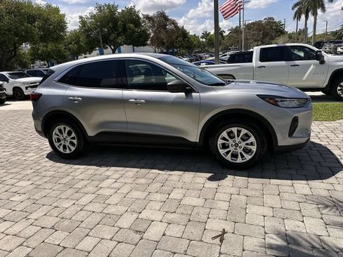 Used 2023 Ford Escape Active FWD image 15
