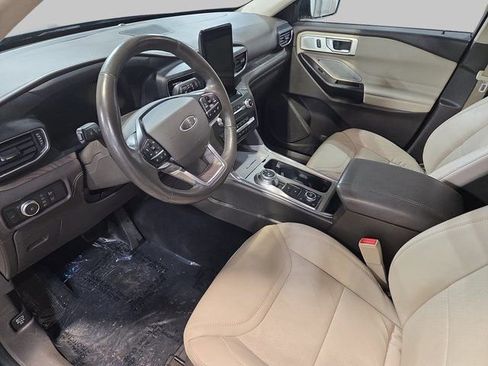 Used 2020 Ford Explorer Platinum w/ Premium Technology Package image 20