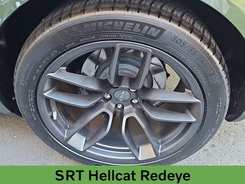 Used 2019 Dodge Challenger SRT Hellcat Redeye RWD image 12