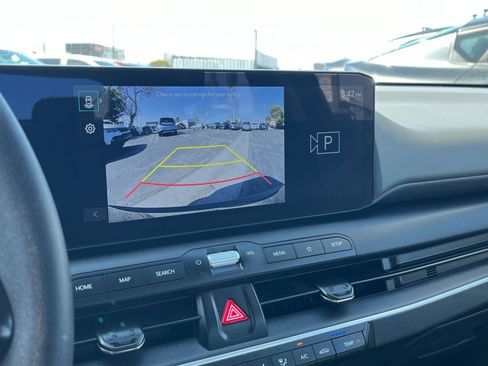 Used 2025 Kia K4 FWD image 24