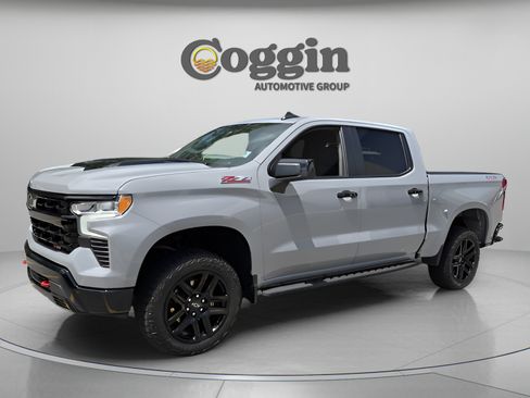 Used 2024 Chevrolet Silverado 1500 LT Trail Boss AWD/4WD image 1