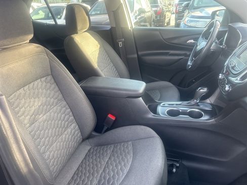 Used 2020 Chevrolet Equinox LT image 31
