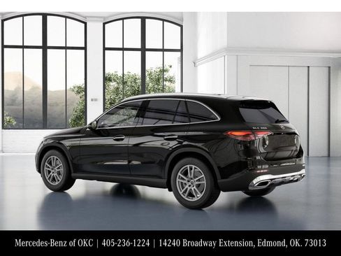 Used 2026 Mercedes-Benz GLC 300 4MATIC image 30