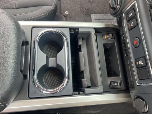 Certified 2024 Nissan Titan SV w/ SV Convenience Package image 23