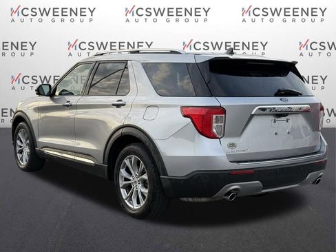 Used 2021 Ford Explorer Limited w/ Equipment Group 301A image 3